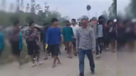 manipur viral video parade original twitter|Manipur: NCW Directs Twitter To Take Down Viral Video Of Two。